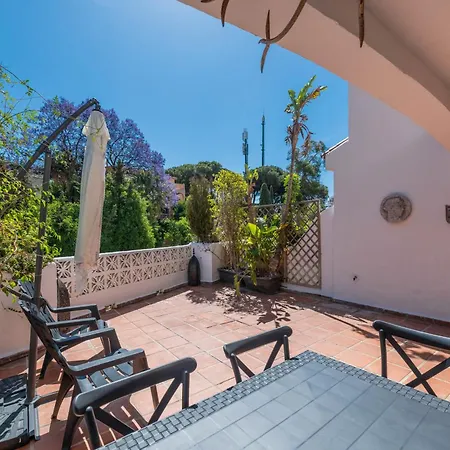Vb Arcos De La Perla 2bdr Holiday home Benalmadena